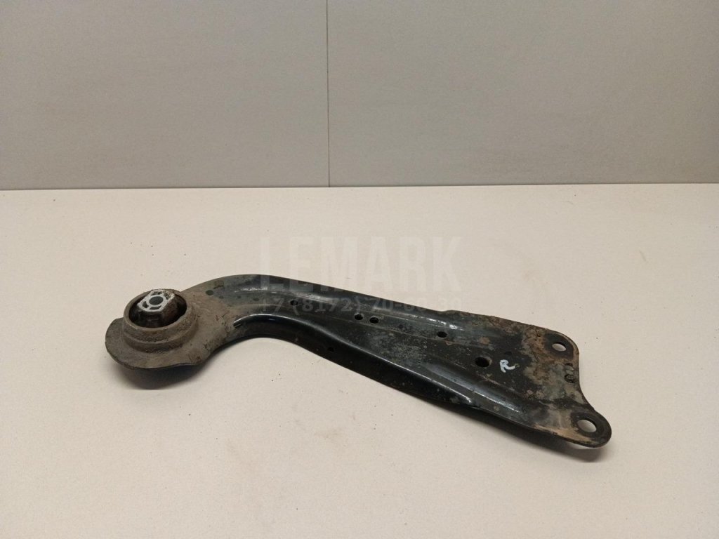 Рычаг задний продольный правый