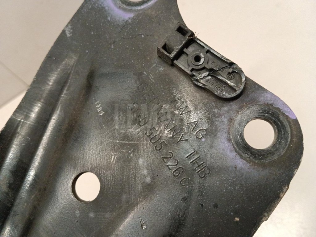 Рычаг задний продольный правый