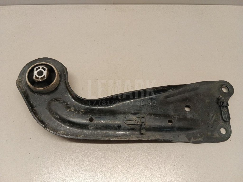 Рычаг задний продольный правый