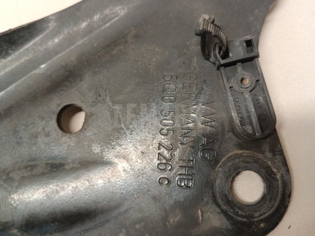 Рычаг задний продольный правый