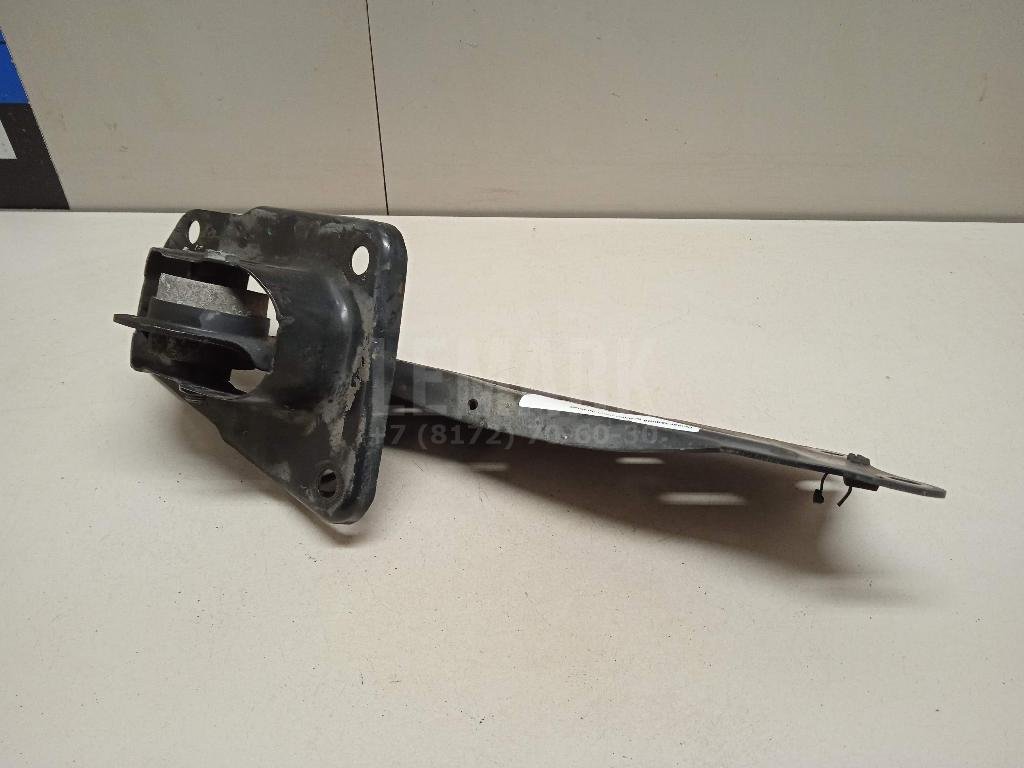 Рычаг задний продольный правый