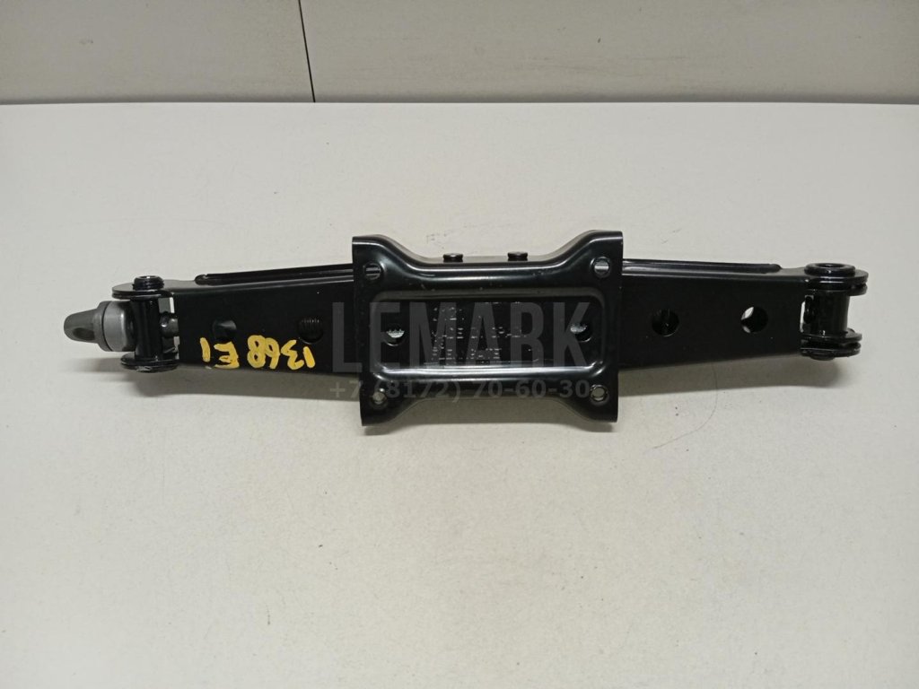 Домкрат для  Audi A3 [8PA] Sportback 2004-2013