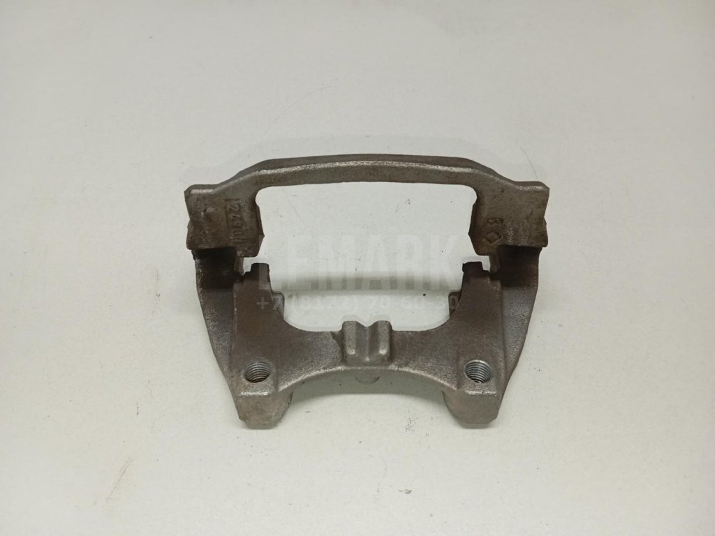 Скоба суппорта заднего