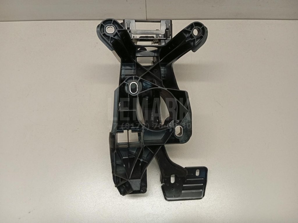 Педаль тормоза