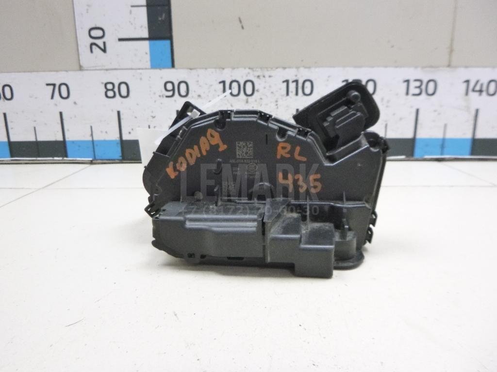 Замок двери задней левой