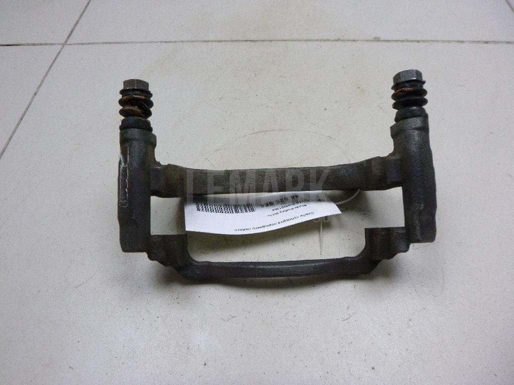 Скоба суппорта переднего левого