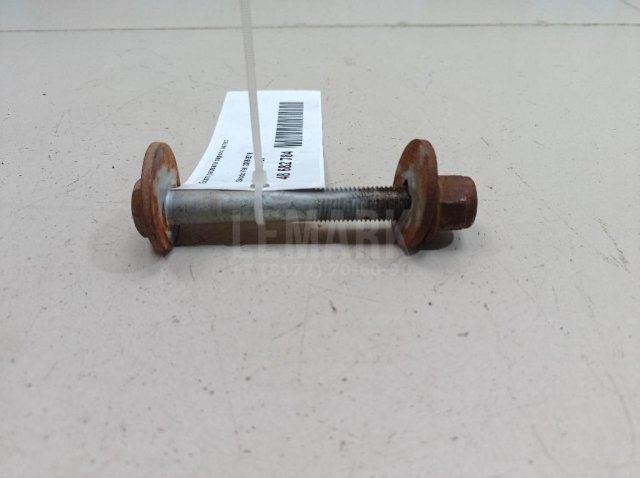 Болт развала задних колес