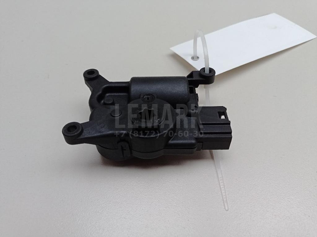 Моторчик заслонки отопителя