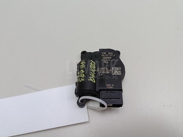 Моторчик заслонки отопителя