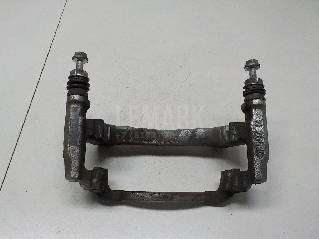 Скоба суппорта переднего