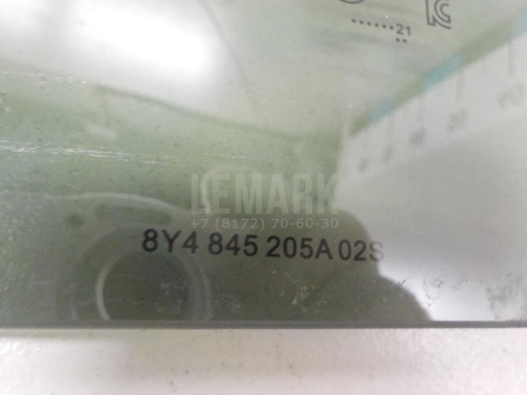 Стекло двери задней левой