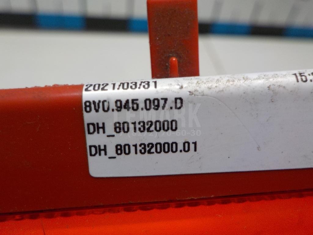 Фонарь задний (стоп сигнал) для  Audi A3 [8PA] Sportback 2004-2013