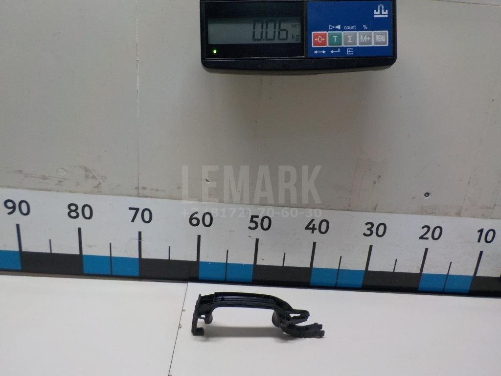 Ручка двери передней наружная правая