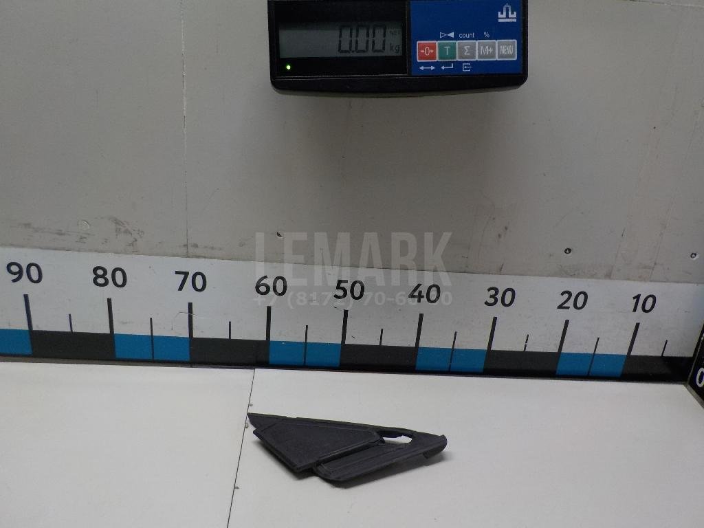 Уплотнитель (наружный) для  Audi A3 (8L1) 1996-2003