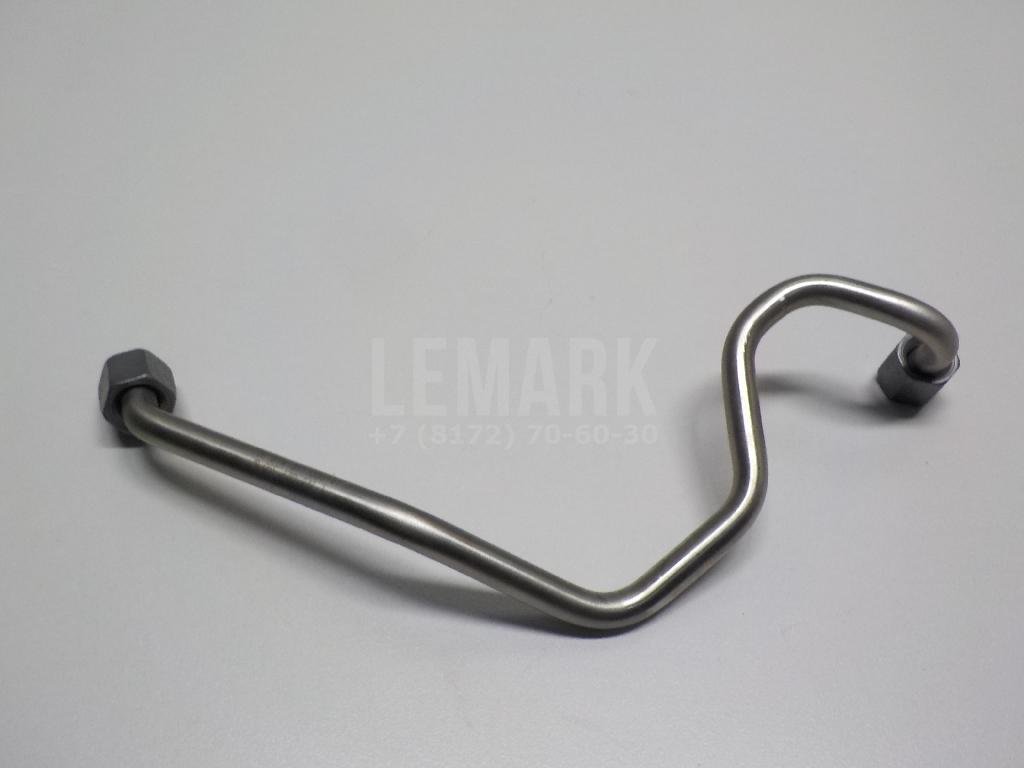 Трубка топливная