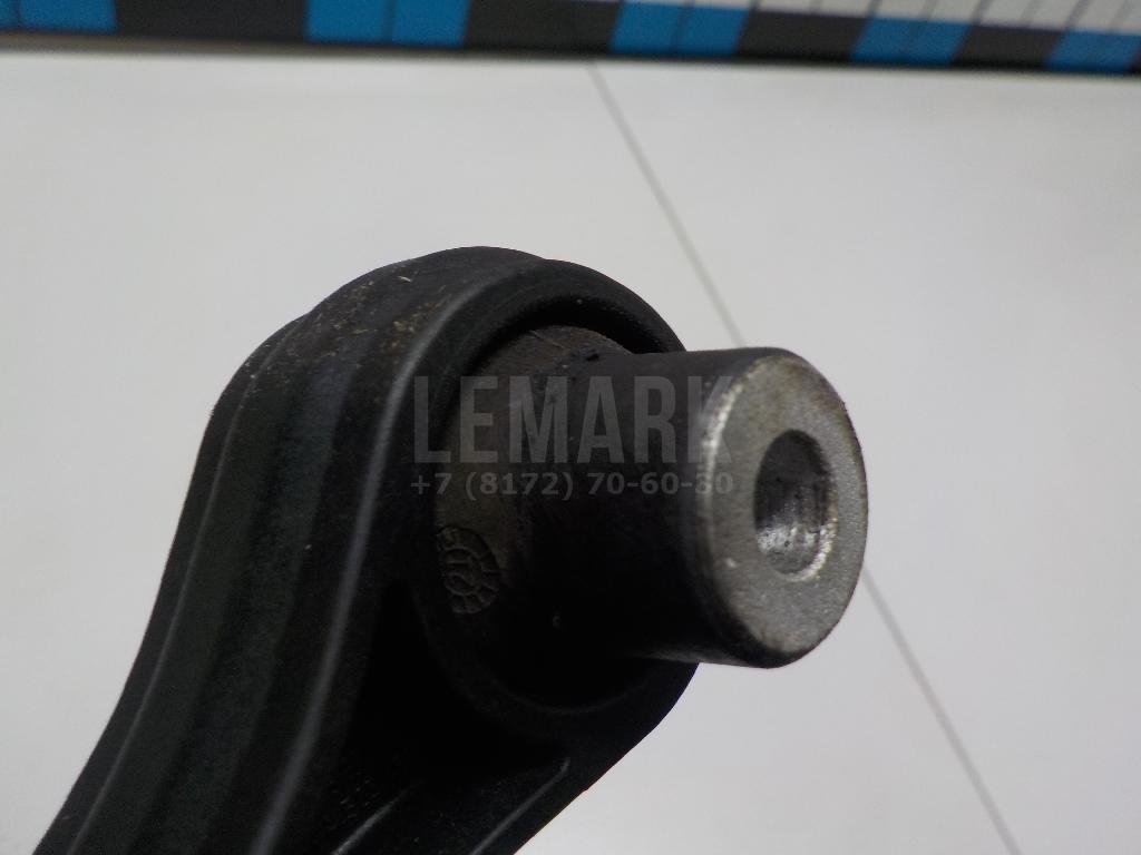 Стойка заднего стабилизатора