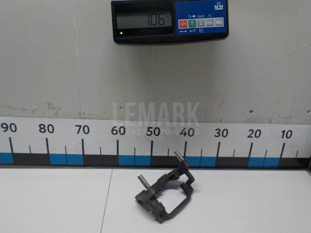 Скоба суппорта заднего