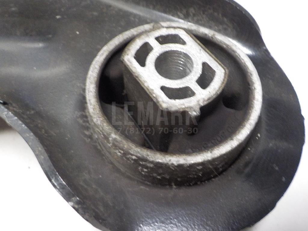 Рычаг задний продольный правый