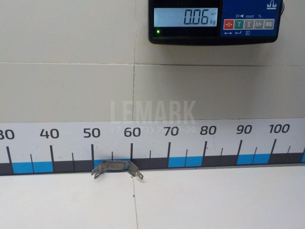 Кронштейн (сопут. товар)