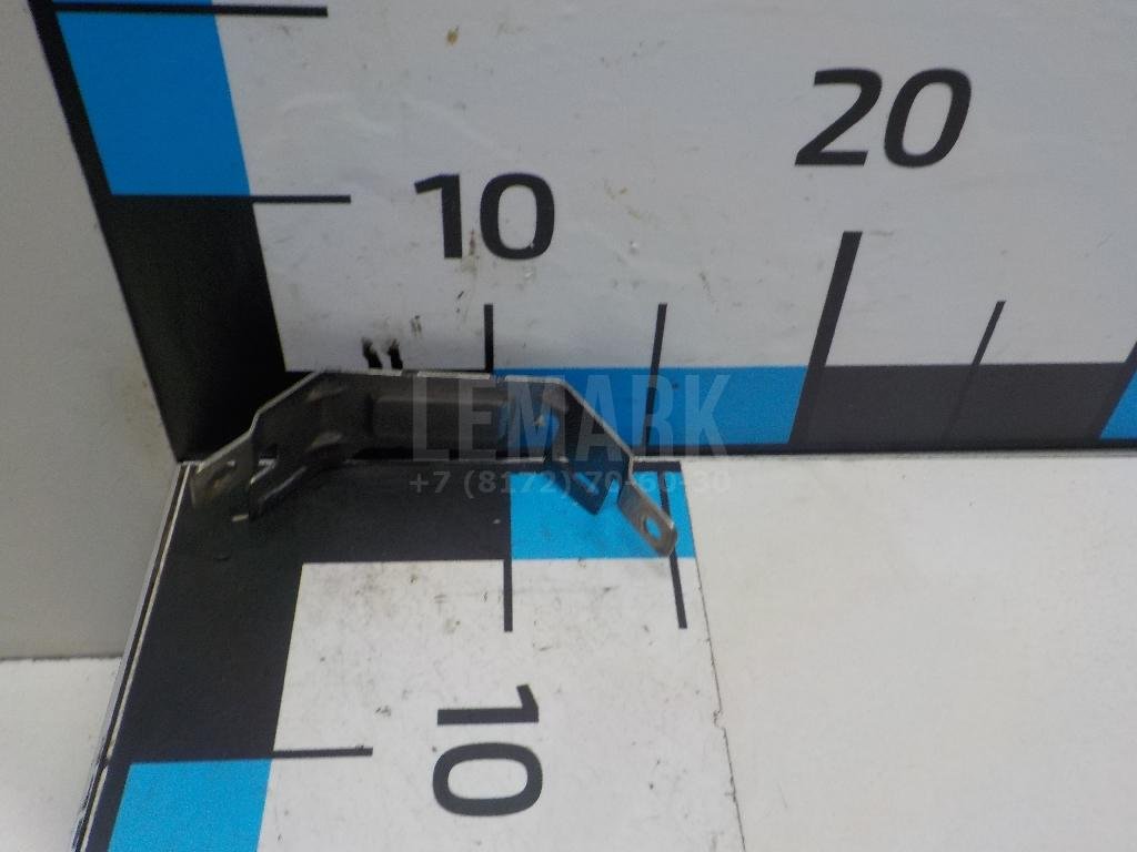 Кронштейн (сопут. товар)