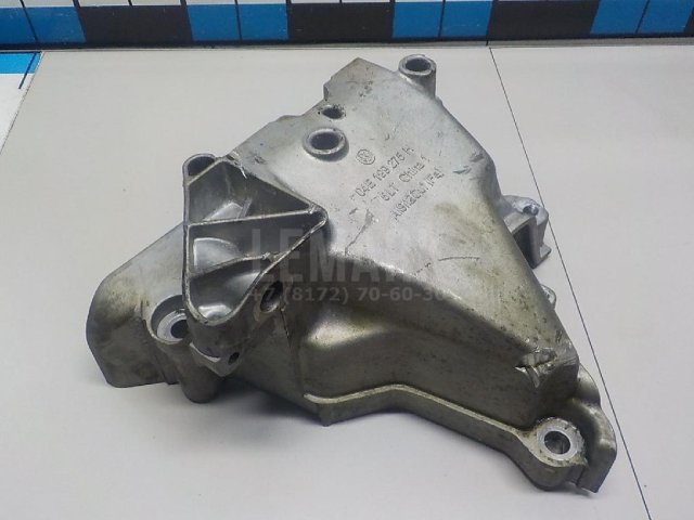 Кронштейн двигателя правый