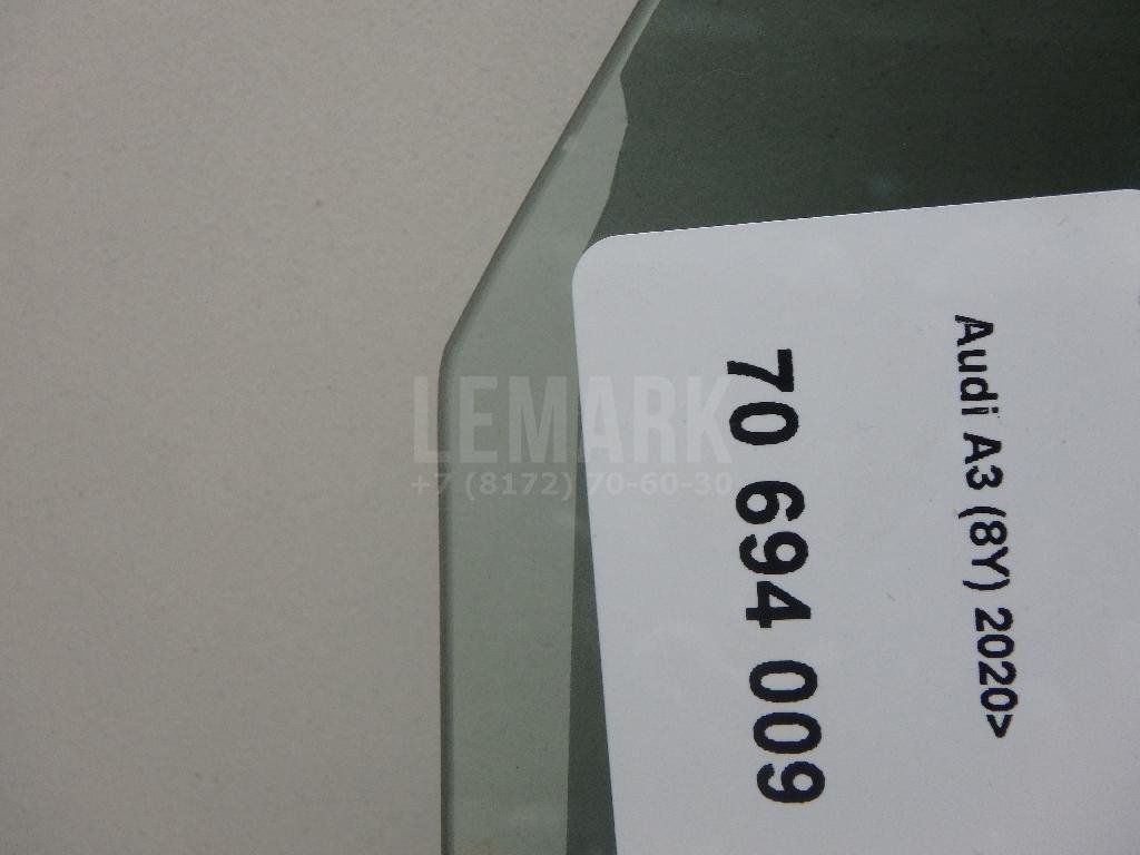 Стекло двери задней правой