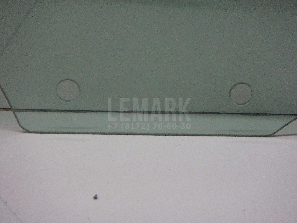 Стекло двери задней правой