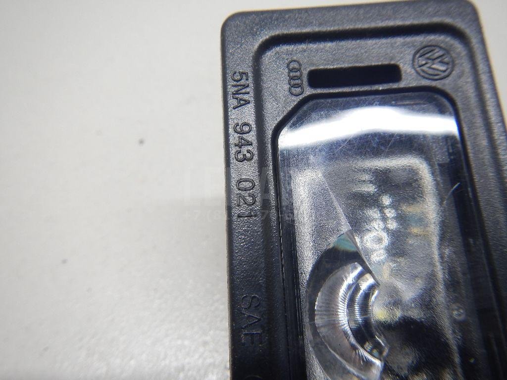 Фонарь подсветки номера