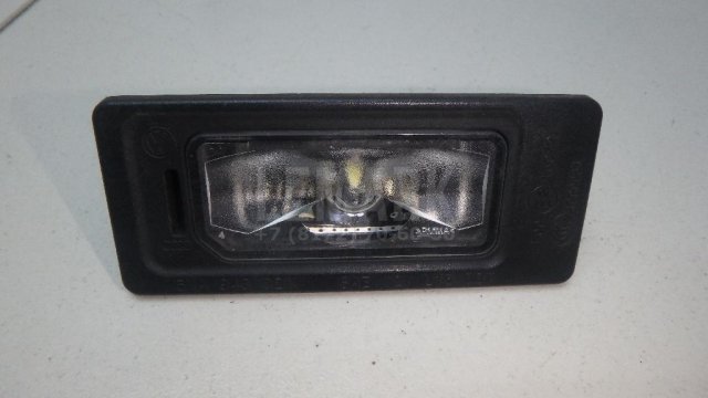 Фонарь подсветки номера