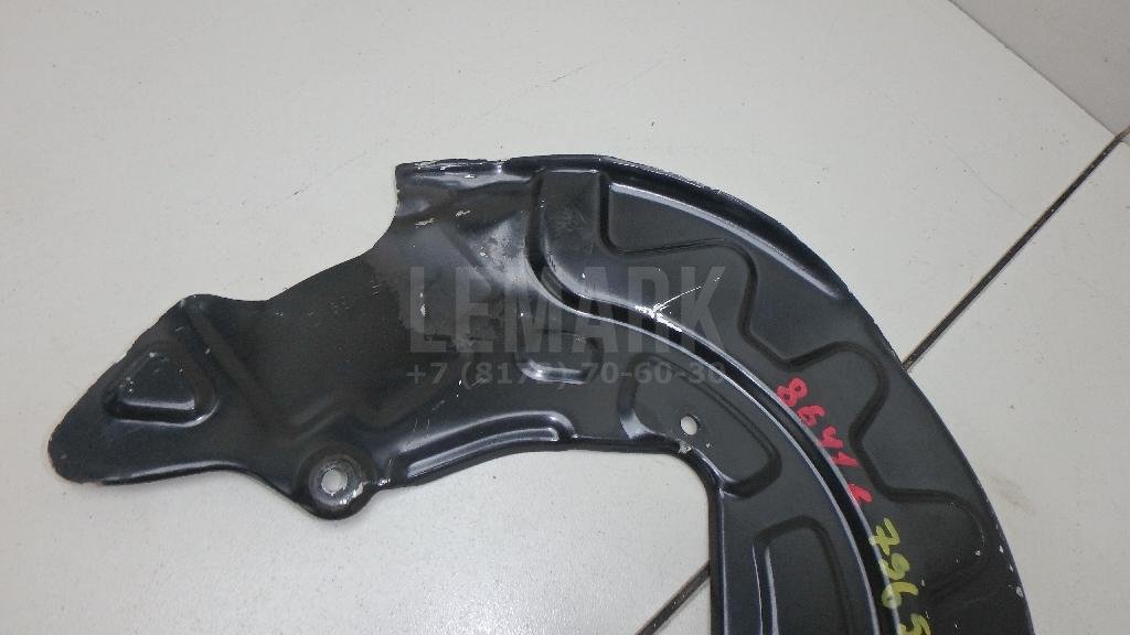 Пыльник тормозного диска