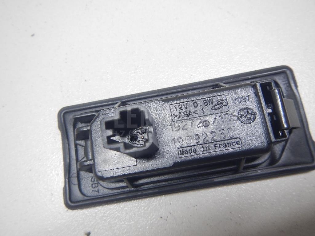 Фонарь подсветки номера