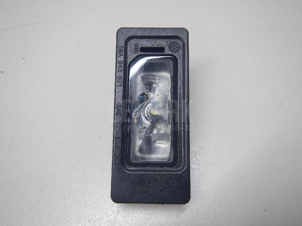 Фонарь подсветки номера