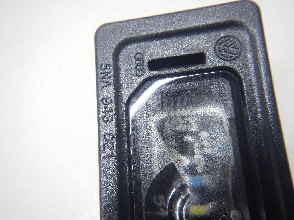 Фонарь подсветки номера