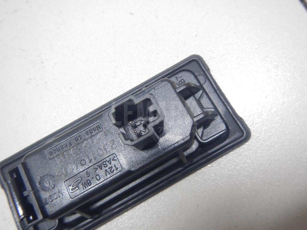 Фонарь подсветки номера