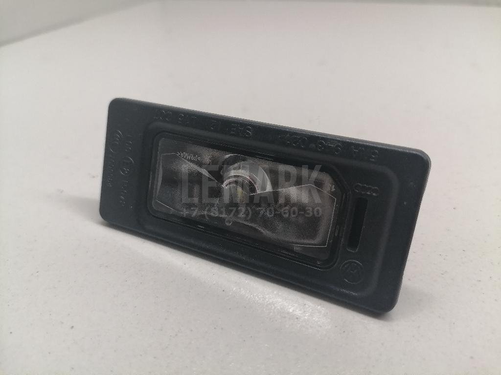 Фонарь подсветки номера