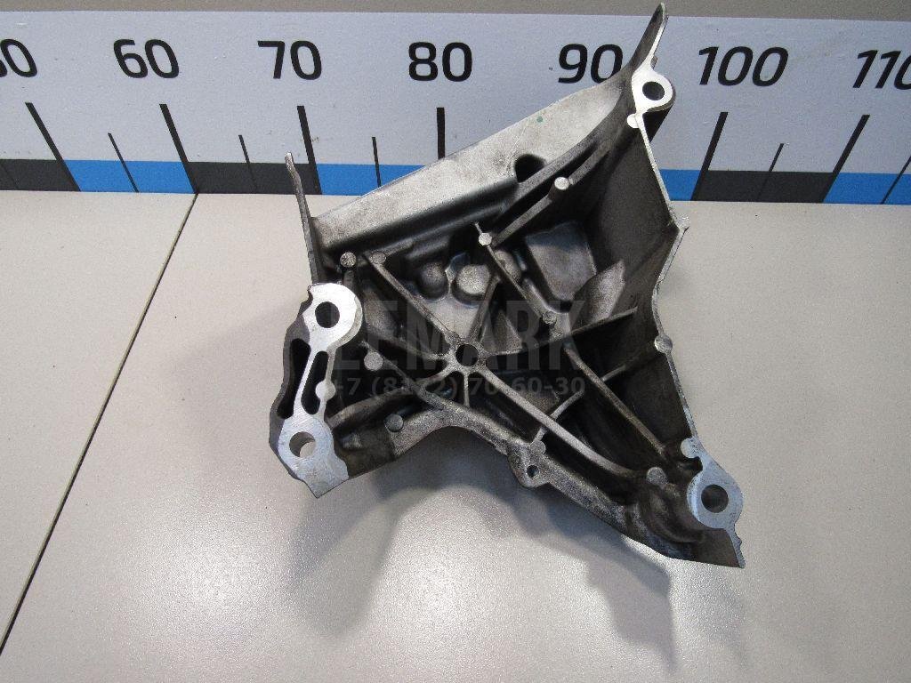 Кронштейн двигателя правый для  Audi A3 (8Y) 2020