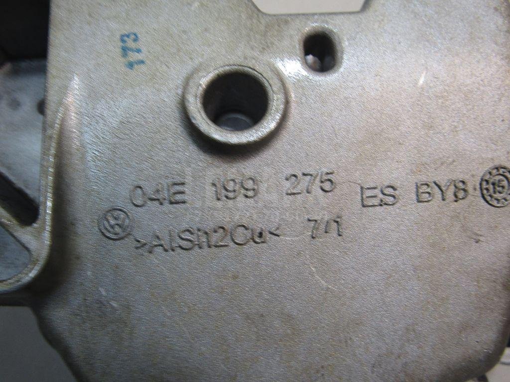 Кронштейн двигателя правый