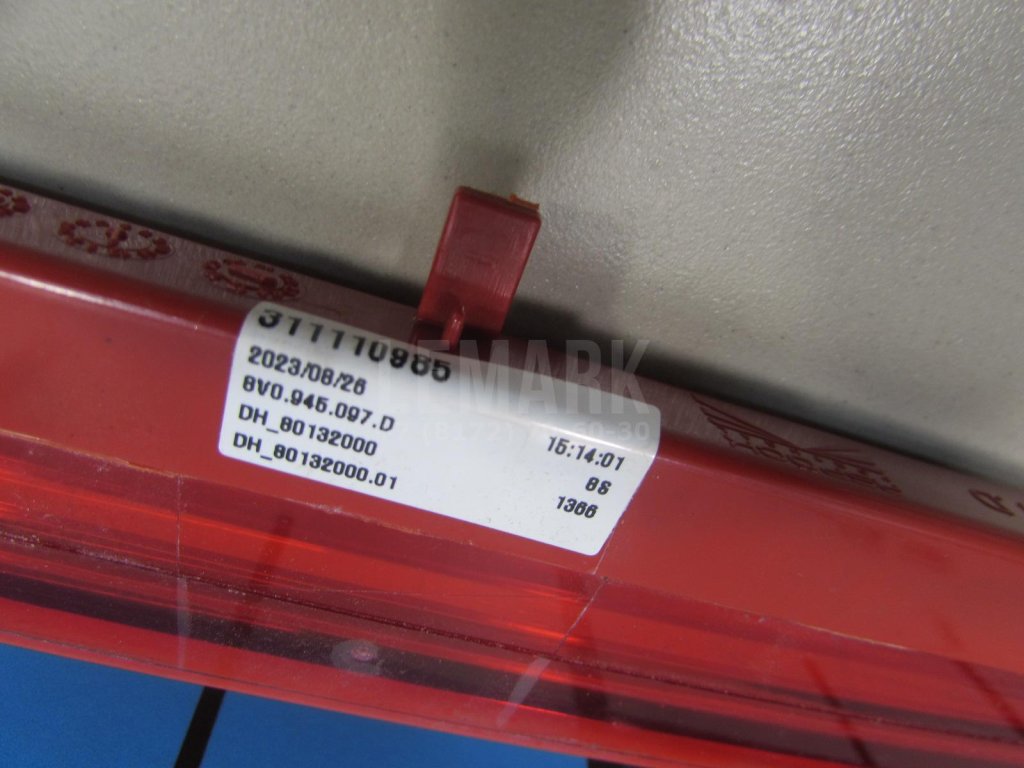 Фонарь задний (стоп сигнал)