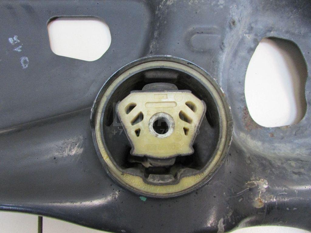 Балка подмоторная