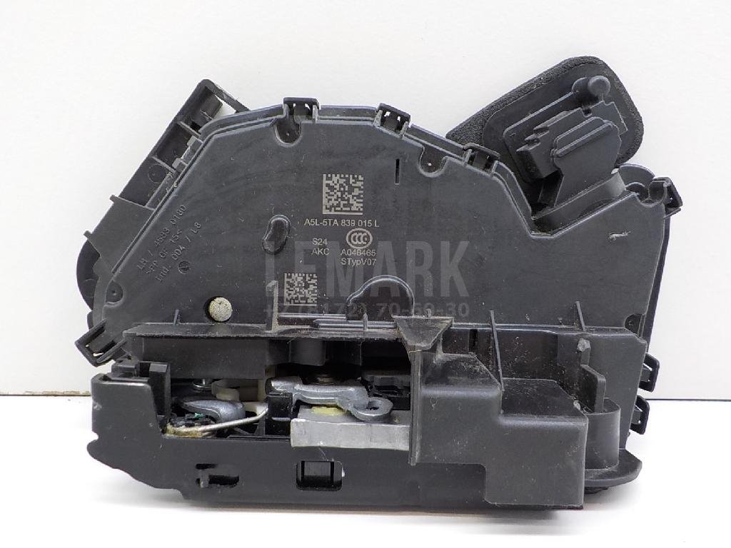 Замок двери задней левой