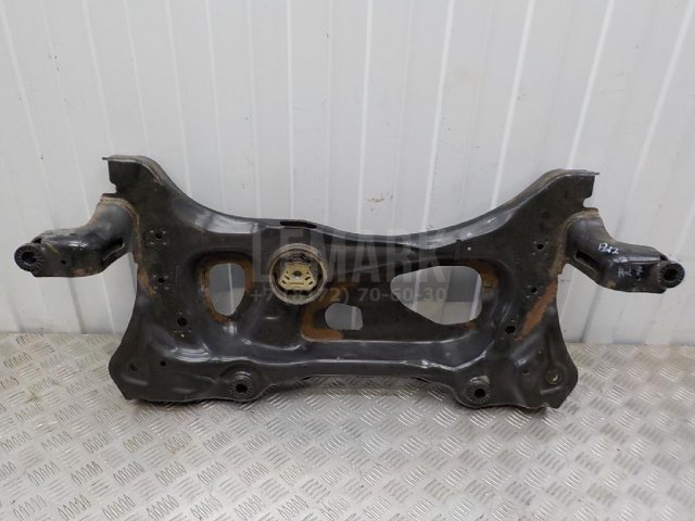 Балка подмоторная