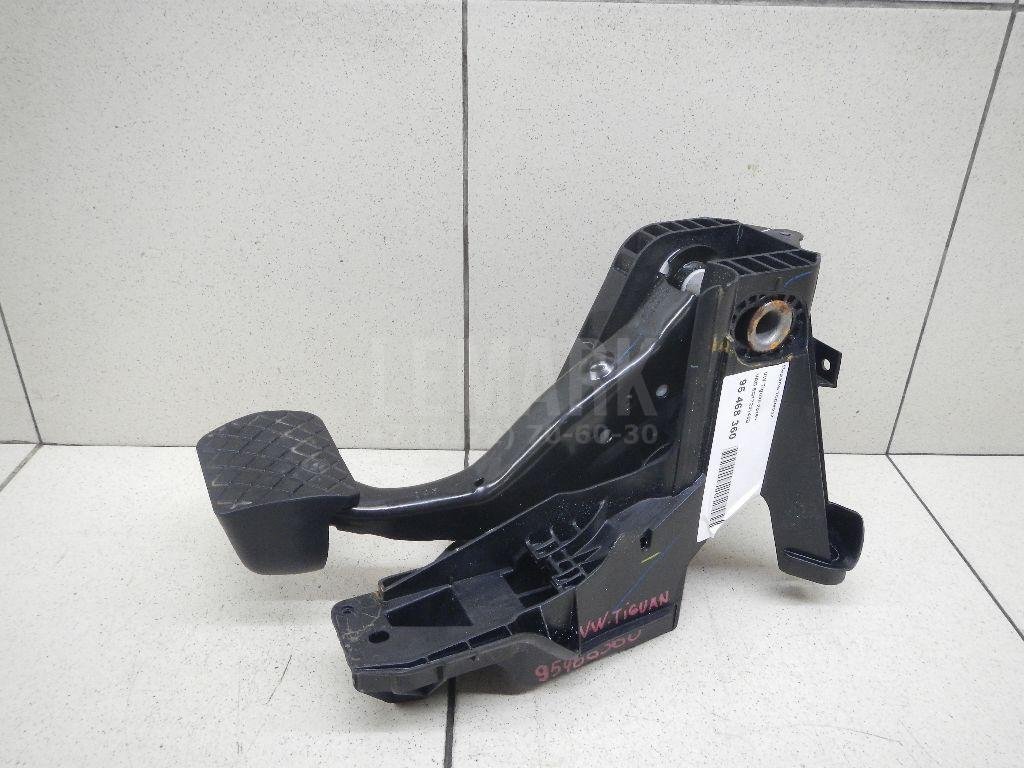 Педаль тормоза