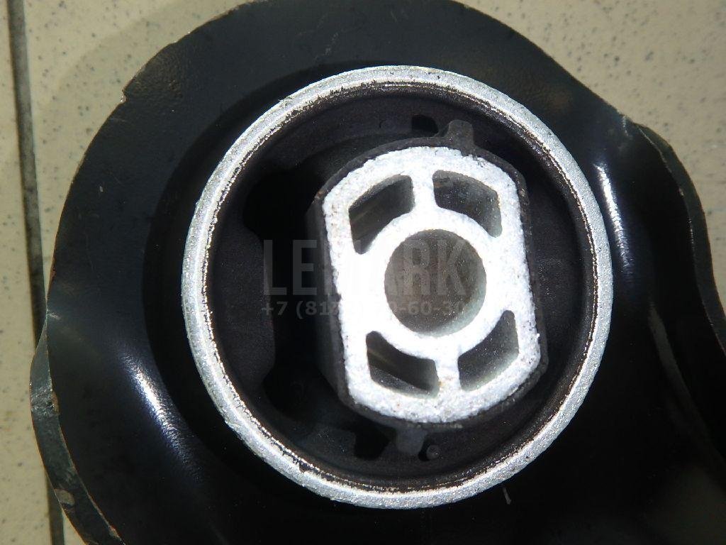 Рычаг задний продольный правый