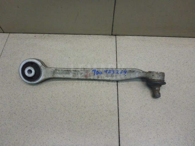 Рычаг передний верхний правый передний
