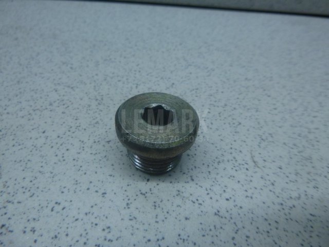Пробка заливного отверстия КПП