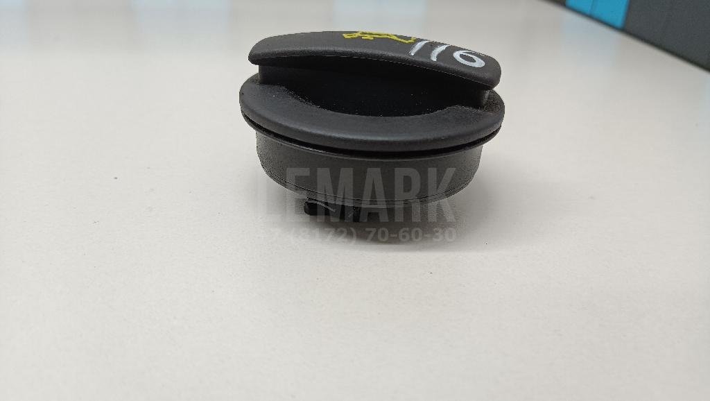 Крышка маслозаливной горловины