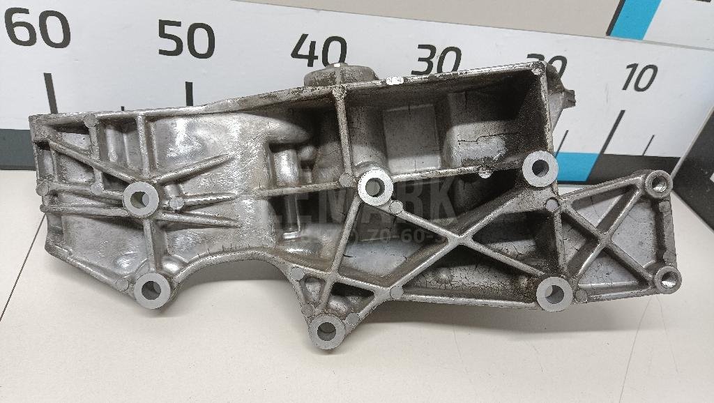 Кронштейн генератора для  Acura MDX 2013-2020