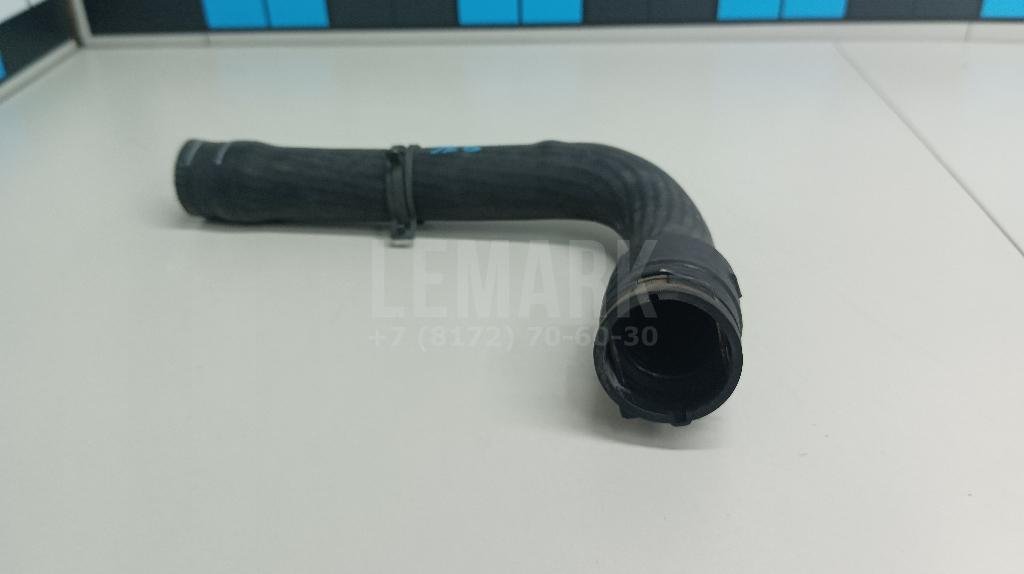 Патрубок радиатора