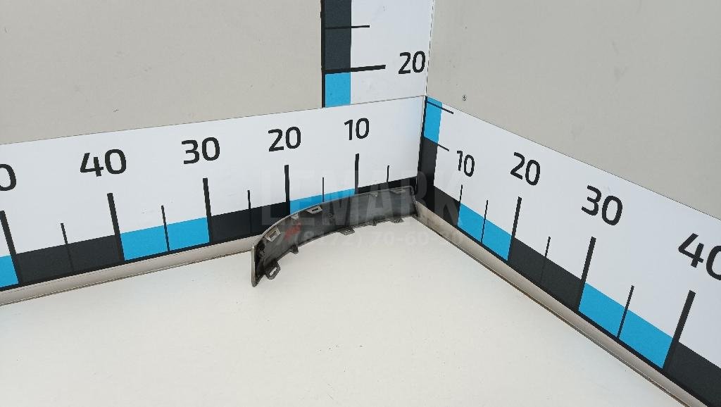 Планка под фонарь правая