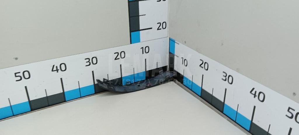 Планка под фонарь правая